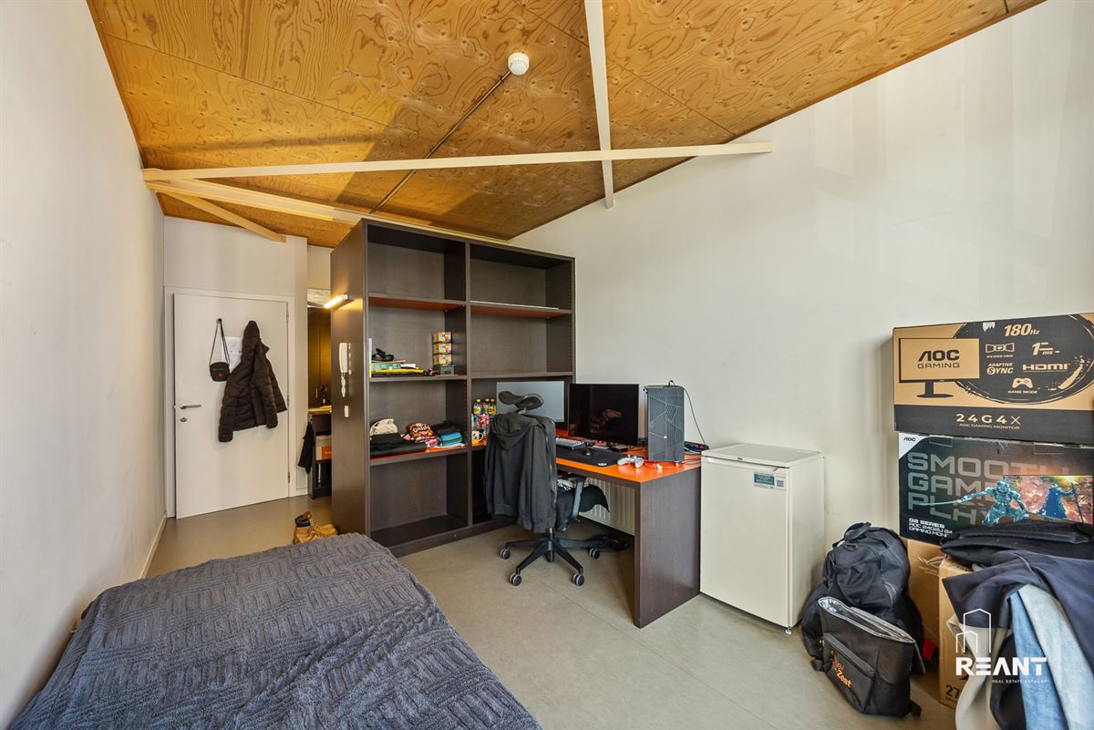 Opbrengsteigendom met 2 studentenkamers in verzorgd StuHousing-complex