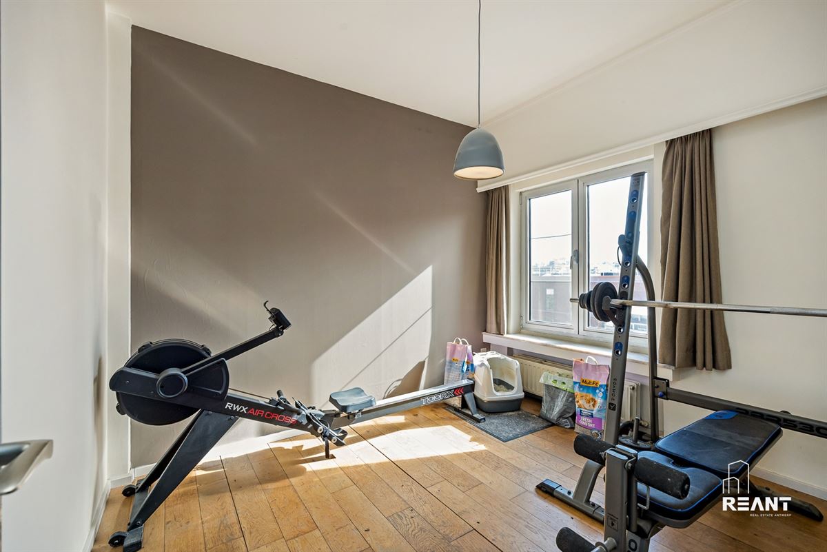 Ruim en karaktervol appartement van 91 m² met terras op toplocatie in Antwerpen