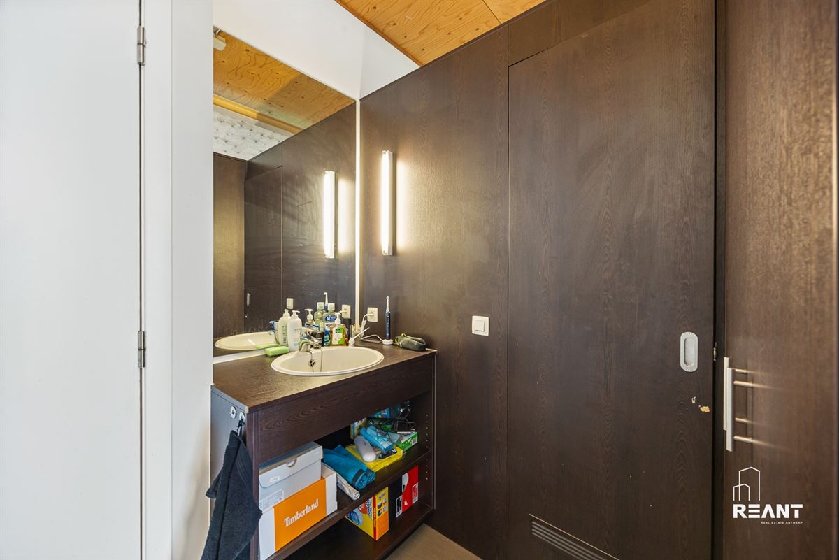 Opbrengsteigendom met 2 studentenkamers in verzorgd StuHousing-complex