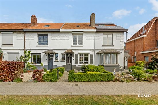 Charmante woning met tuin nabij Fort V