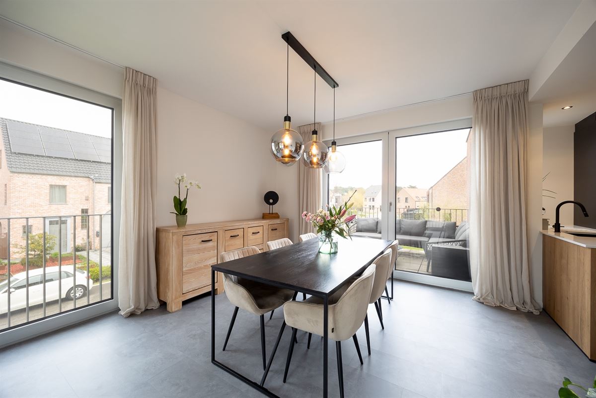 NIEUWBOUW DUPLEX MET 3 SLPKS, TERRAS & STAANPLAATS