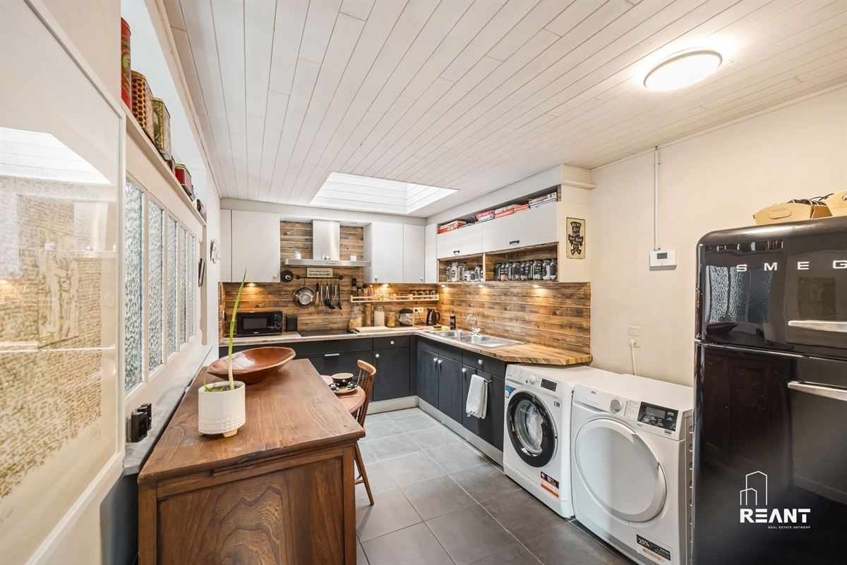 Charmante hoekwoning op toplocatie te Lier