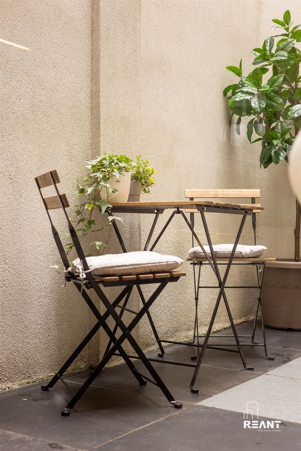 Instapklare woning op toplocatie te Berchem