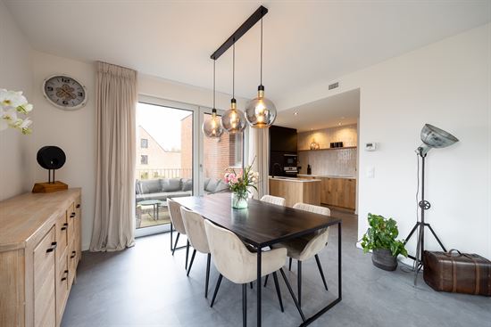 NIEUWBOUW DUPLEX MET 3 SLPKS, TERRAS & STAANPLAATS