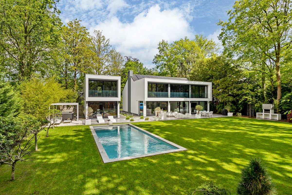 Exclusieve designwoning met zwembad, wellness in Schilde