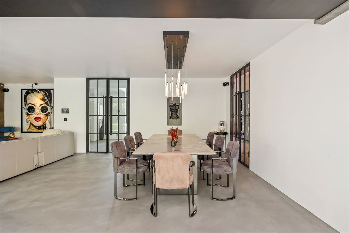 Exclusieve designwoning met zwembad, wellness in Schilde