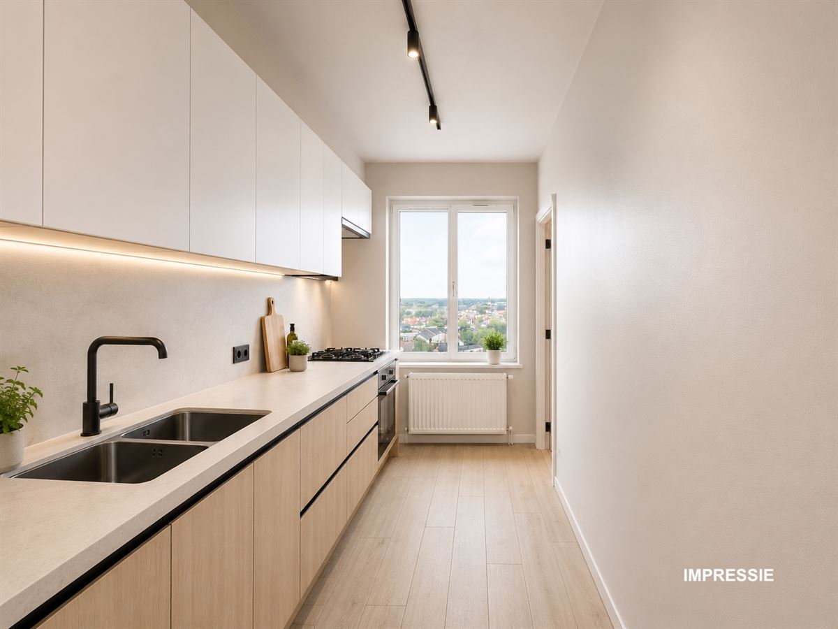 Ruim appartement op de 12de verdieping met terras.