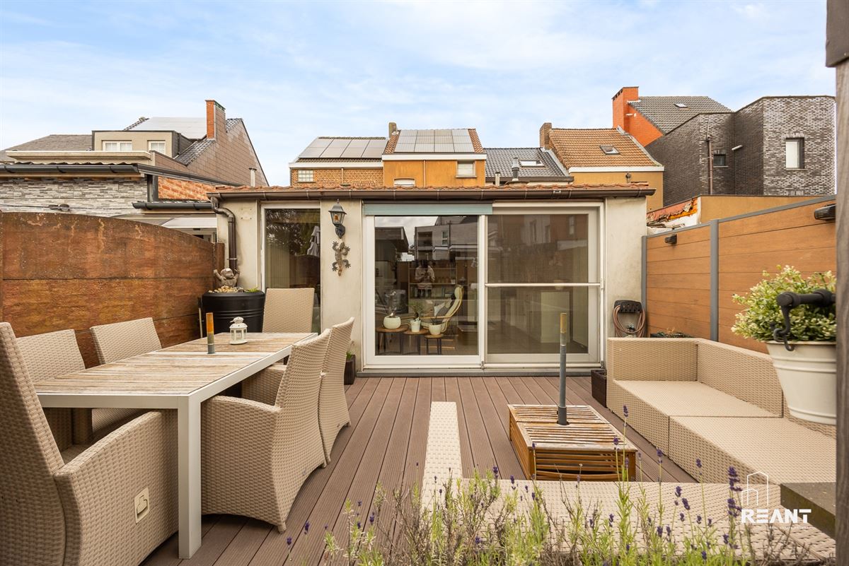 Instapklare Gezinswoning met 3 Slaapkamers en Zonnepanelen.