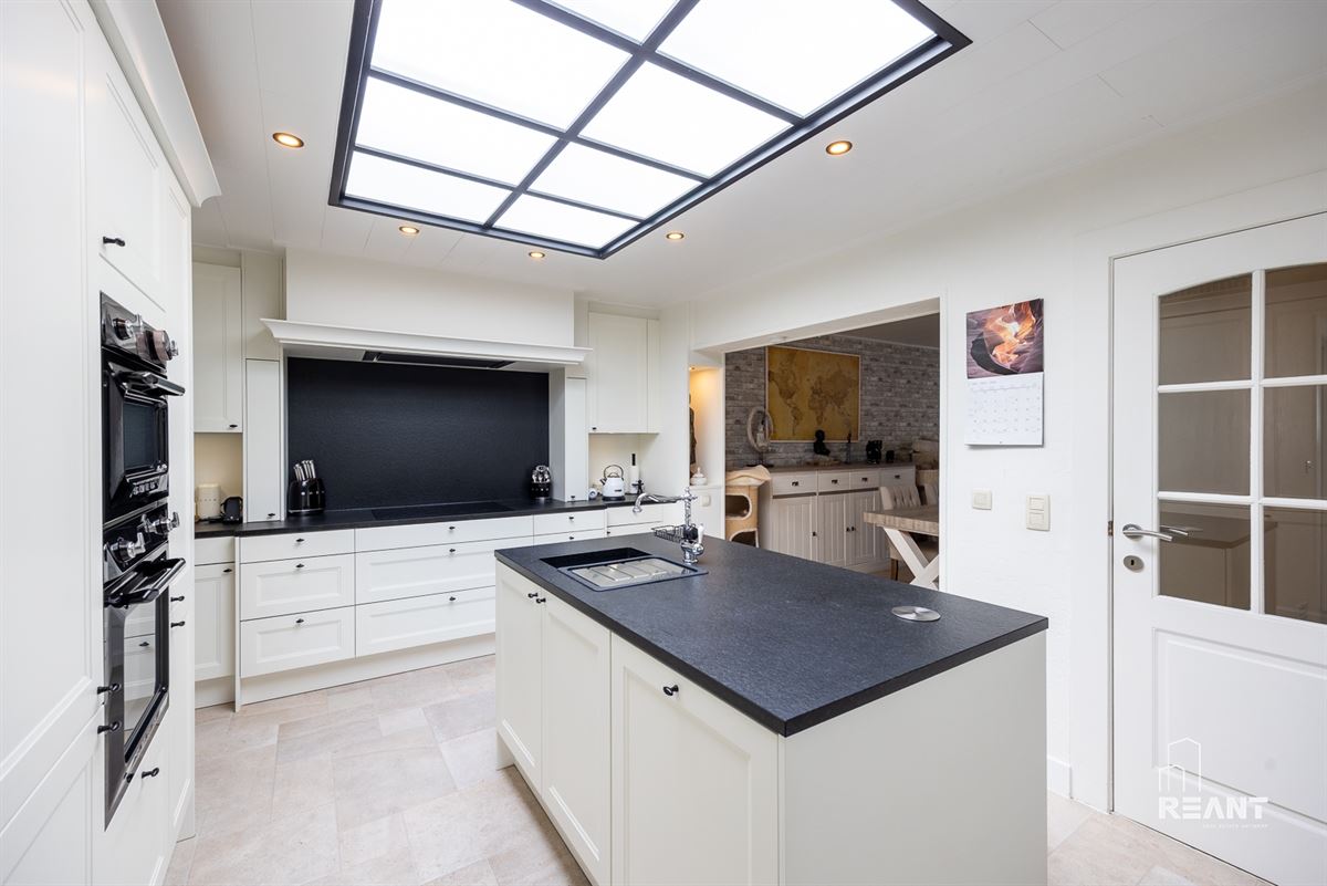 Instapklare Gezinswoning met 3 Slaapkamers en Zonnepanelen.