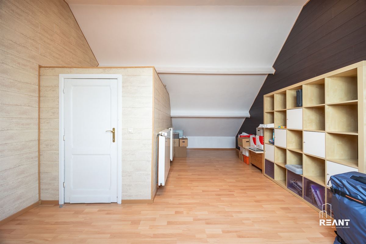 Instapklare Gezinswoning met 3 Slaapkamers en Zonnepanelen.