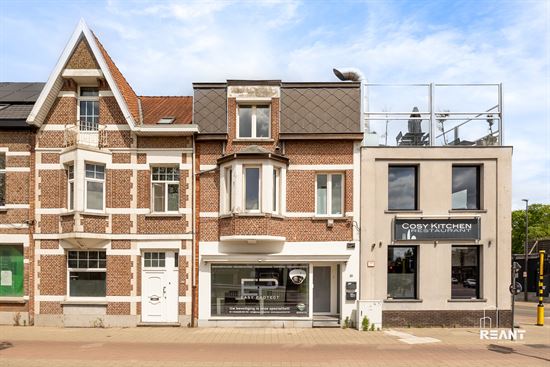 Instapklare triplex met ruim terras