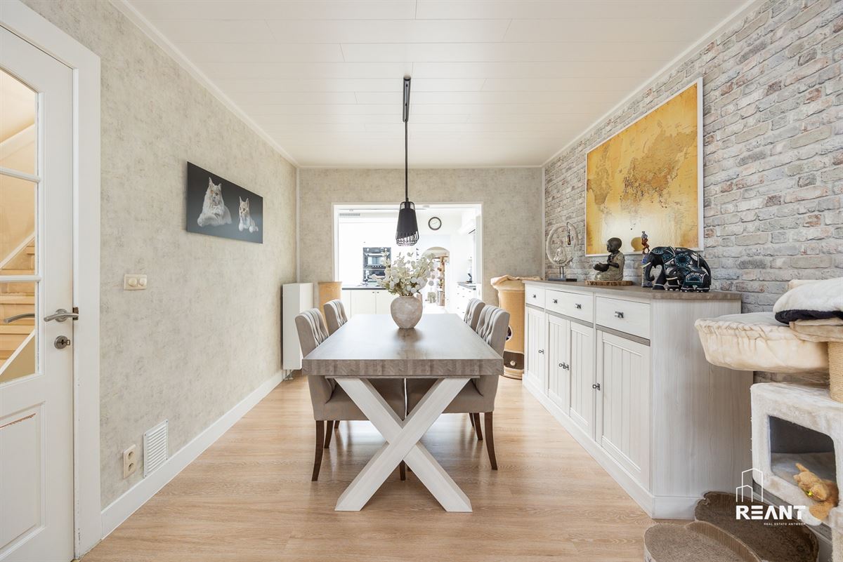 Instapklare Gezinswoning met 3 Slaapkamers en Zonnepanelen.
