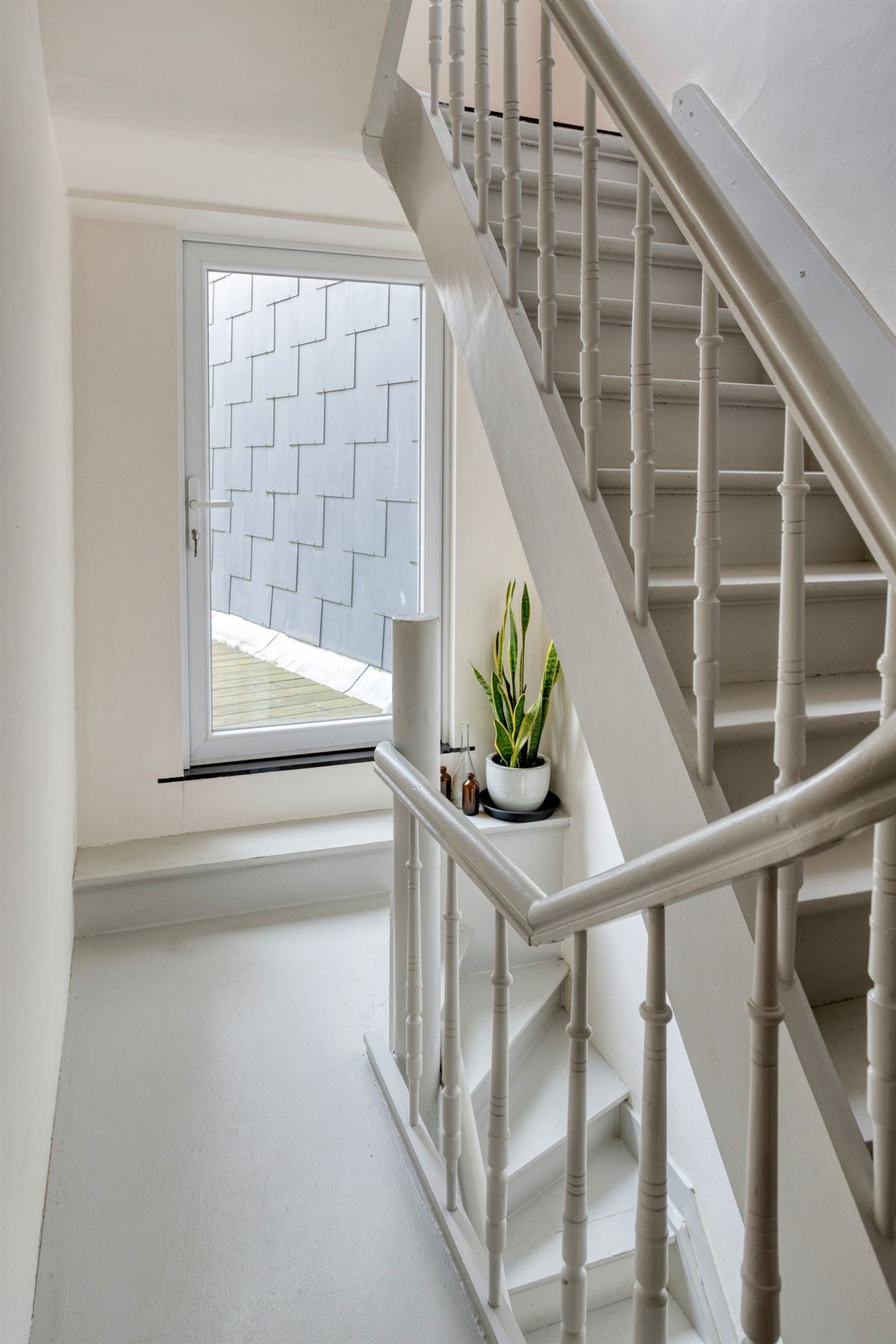 Instapklare triplex met ruim terras