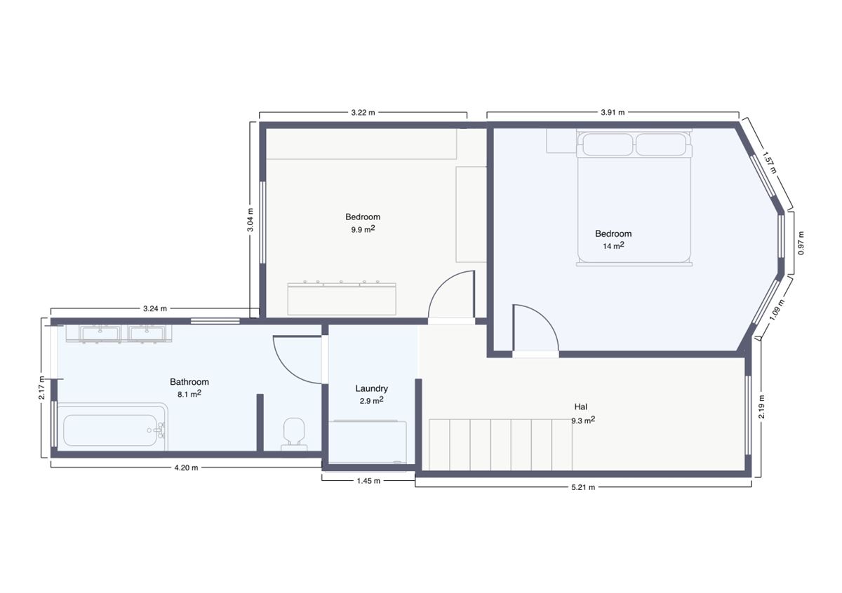 Gezinswoning met 4 Slaapkamers, Oprit en Zonnige Tuin