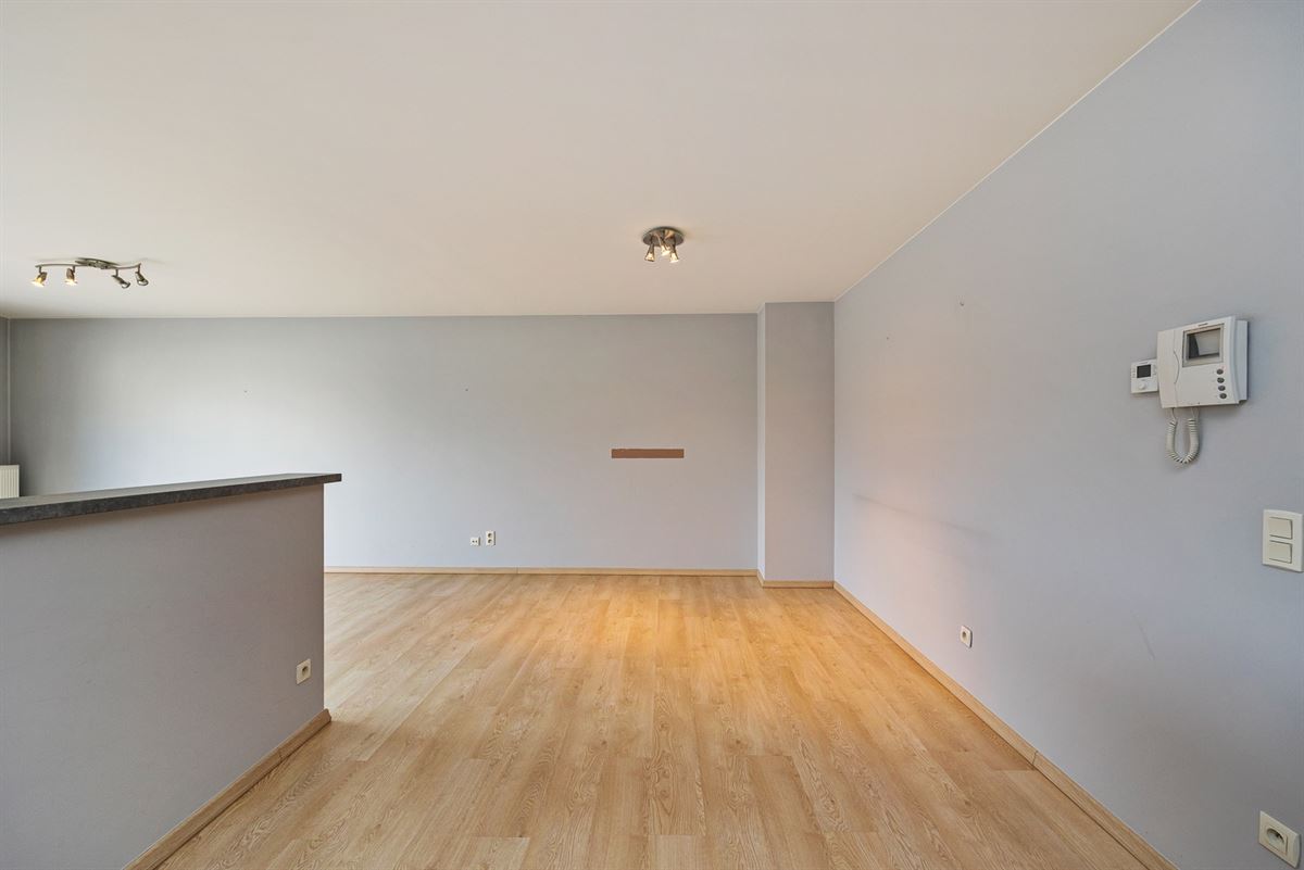 Lichtrijk appartement met 2 Slaapkamers en Terras