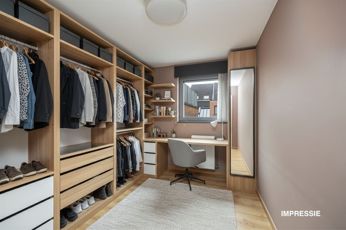 Lichtrijk appartement met 2 Slaapkamers en Terras