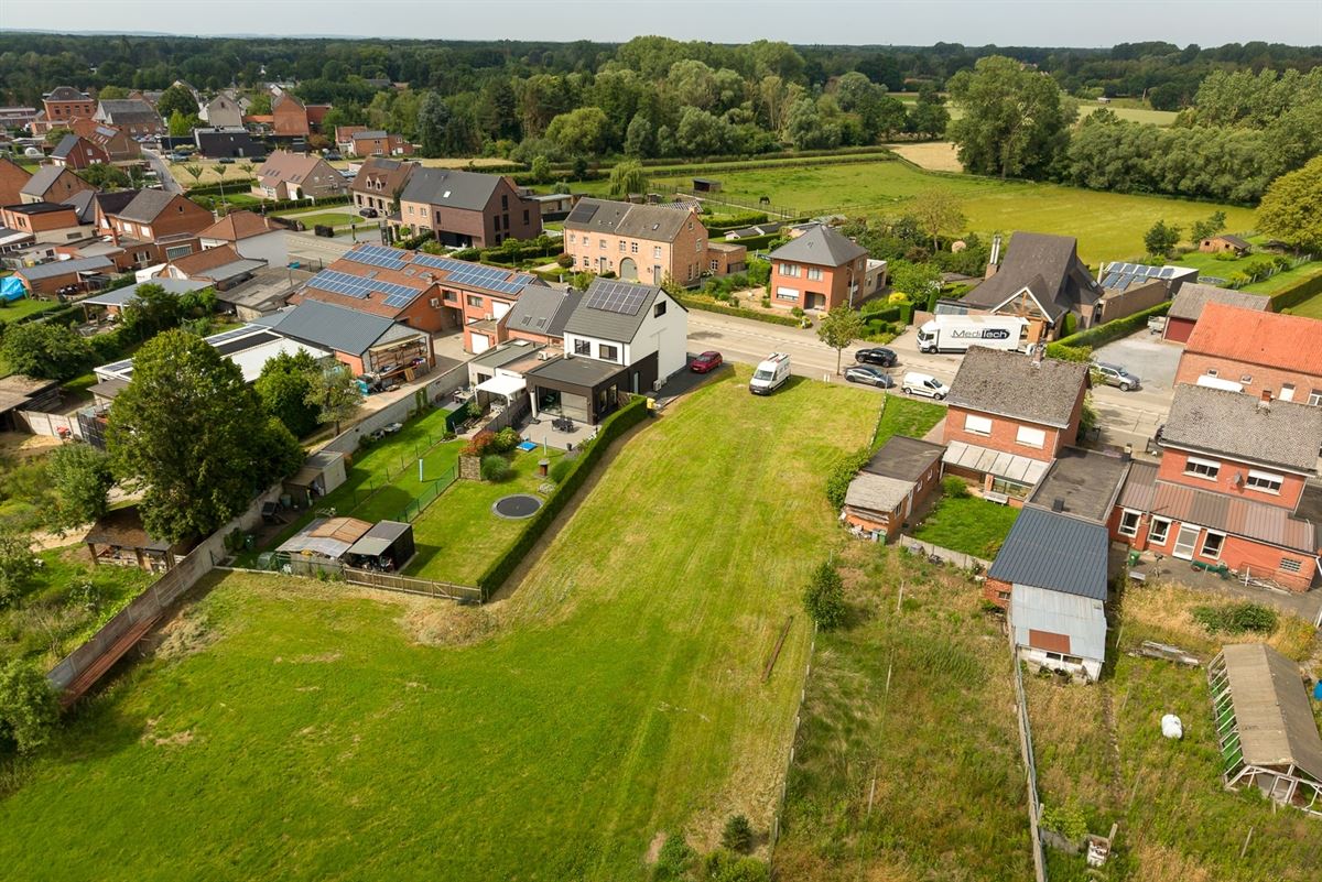 Bouwgrond met groot achterliggend perceel