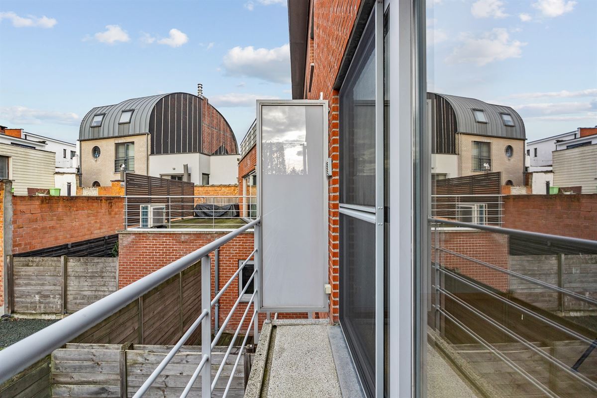 Lichtrijk appartement met 2 Slaapkamers en Terras