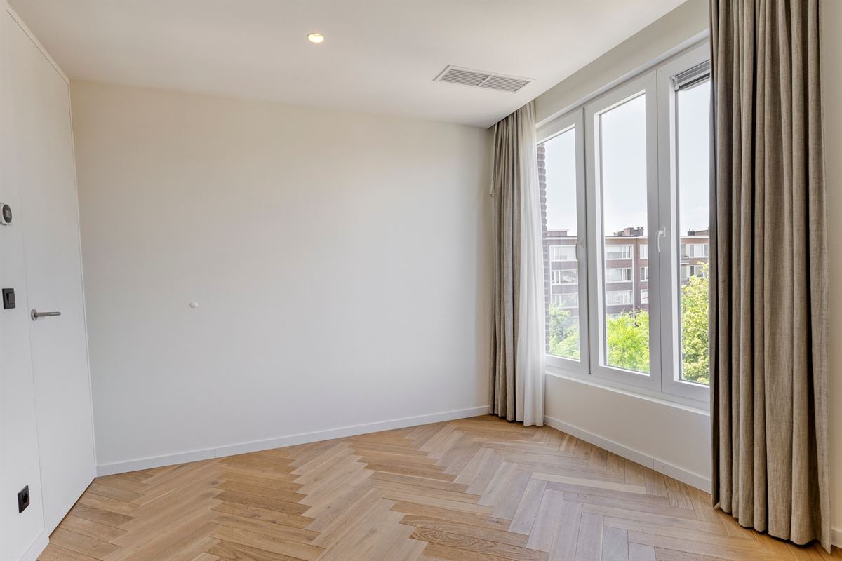 Stijlvol gerenoveerd appartement met 3 slaapkamers