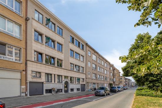 Gerenoveerd appartement met twee slaapkamers