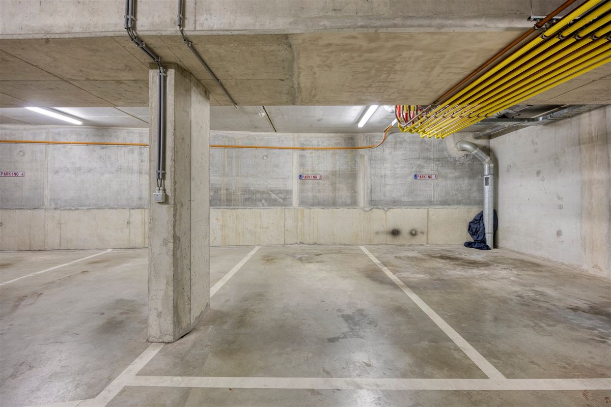 Instapklaar appartement met autostaanplaats op toplocatie!