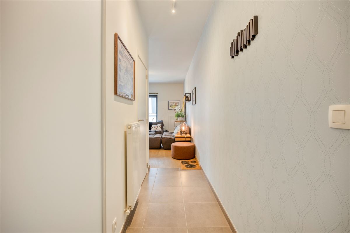 Instapklaar appartement met autostaanplaats op toplocatie!