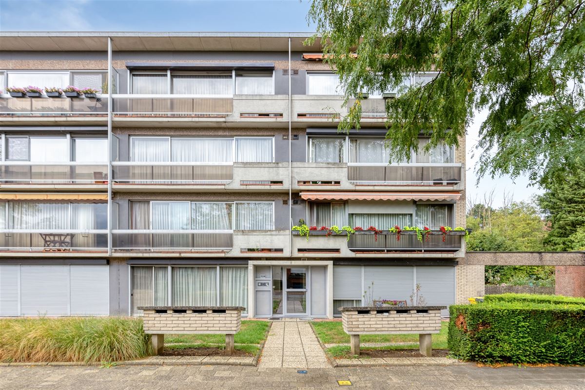 Instapklaar drie-slaapkamerappartement in rustige woonwijk