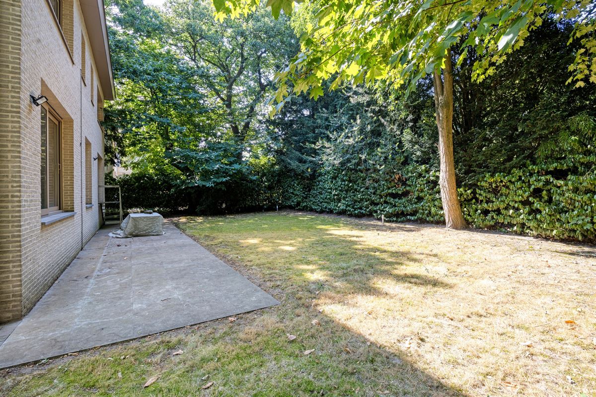 PARK DEN BRANDT : Ruime villa met 5 slaapkamers, lift en ZW-tuin op 1.017 m².