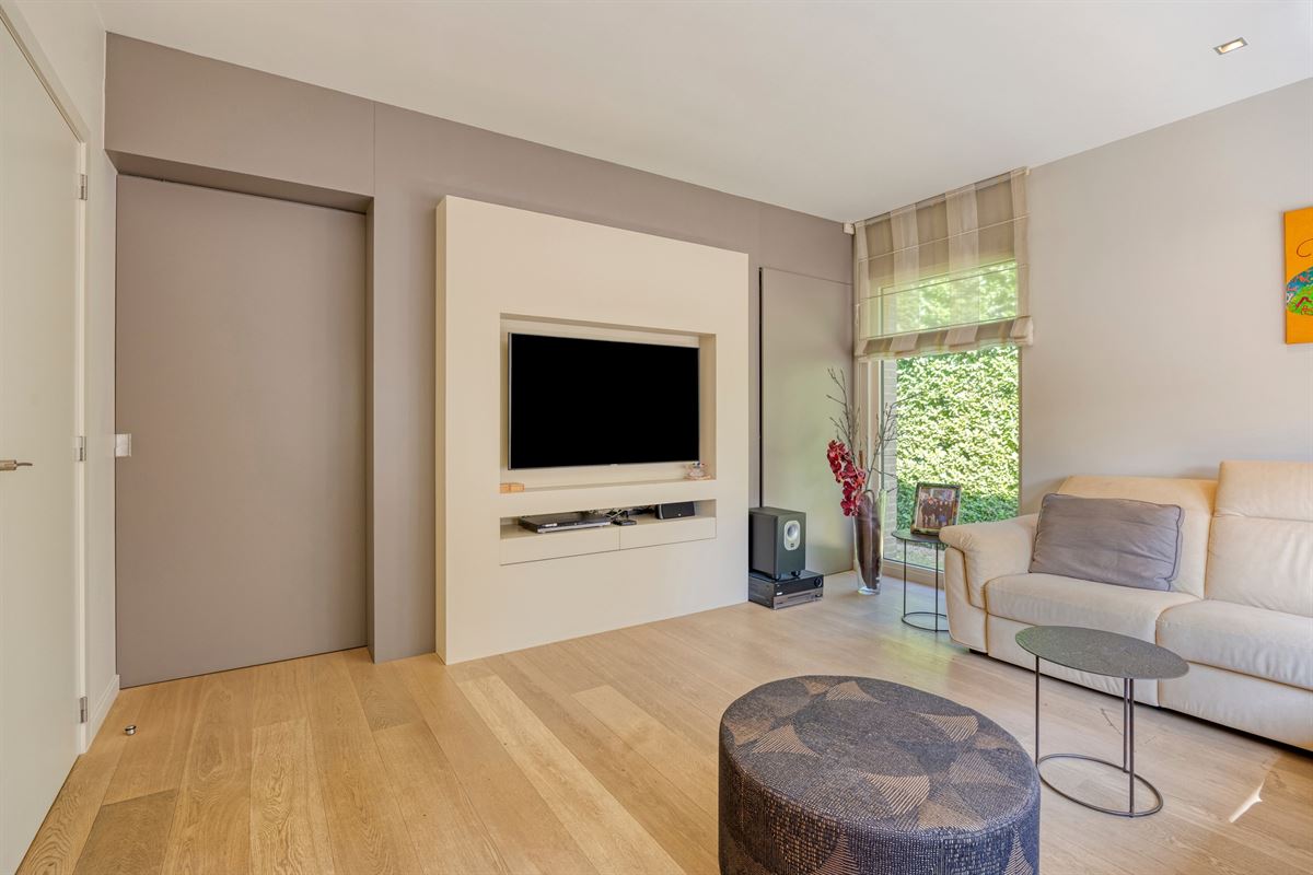 PARK DEN BRANDT : Ruime villa met 5 slaapkamers, lift en ZW-tuin op 1.017 m².