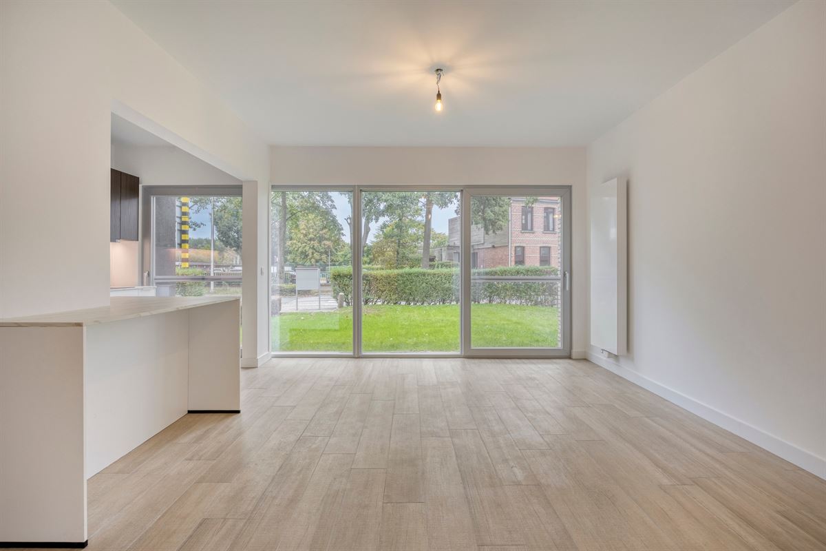 Gerenoveerd appartement met twee slaapkamers