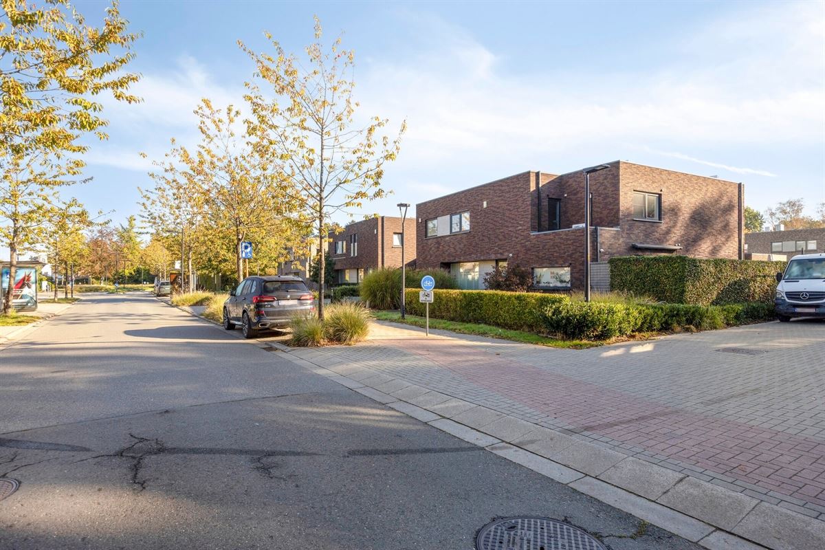 Moderne woning met 3 slk en zonnige tuin