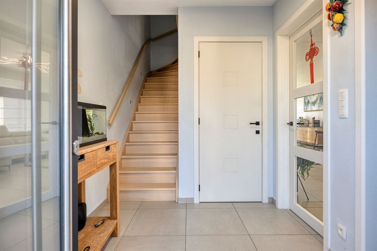 Moderne woning met 3 slk en zonnige tuin