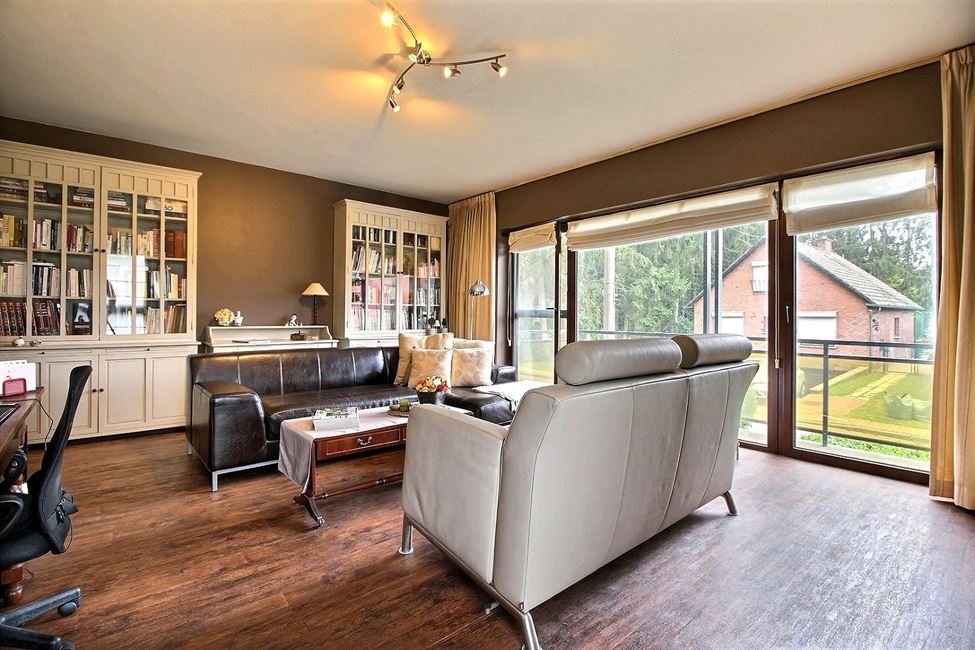 VENDU... Appartement 2 chambres + terrasse