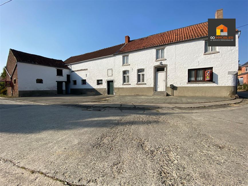 Spacieuse fermette à rénover