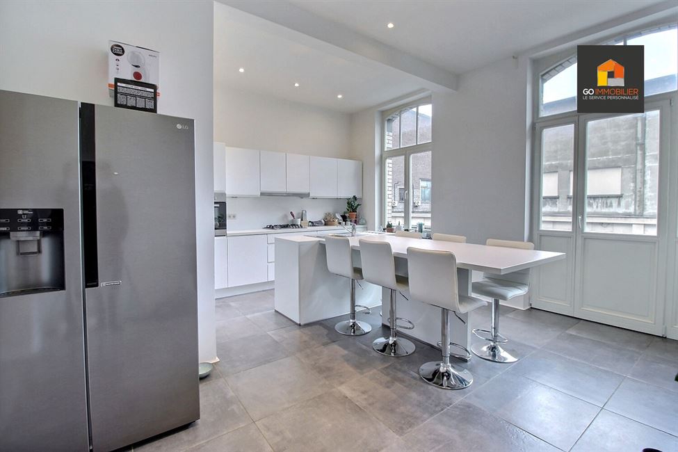 QUARTIER MIDI - Appartement 1 chambre AVEC TERRASSE - entièrement rénové