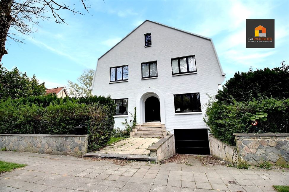 SOUS OPTION - PRESTIGIEUX QUARTIER PRINCE D'ORANGE - Maison 4 chambres (+2 possible) avec jardin