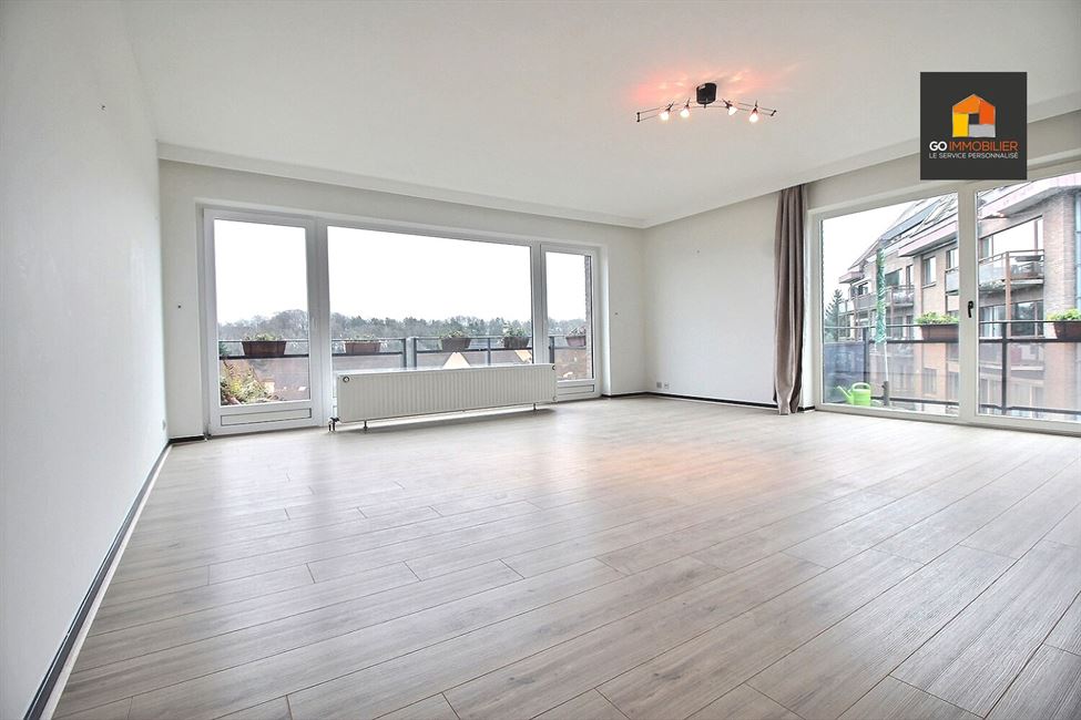 LOUE !! Magnifique appartement d'angle 2 chambres !