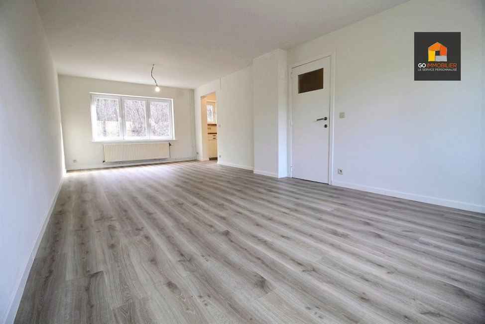 Duplex 2ch entièrement rénové !