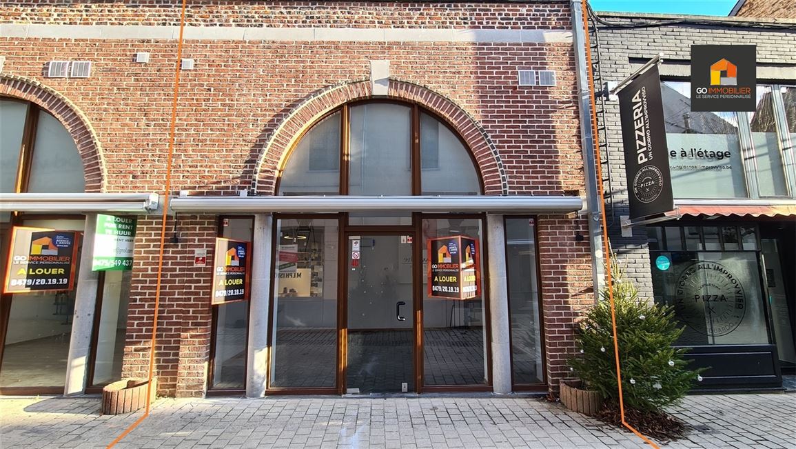 Espace commercial rénové centre de Wavre !