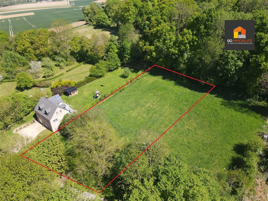 Superbe terrain à bâtir dans le magifique village de Biez