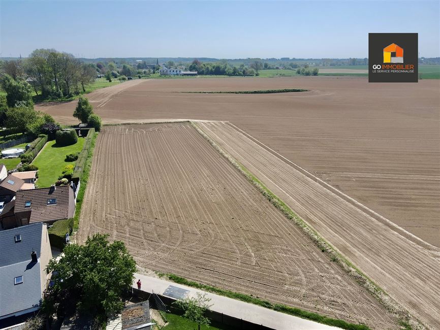 Magnifique terrain à batir dans un cadre idyllique