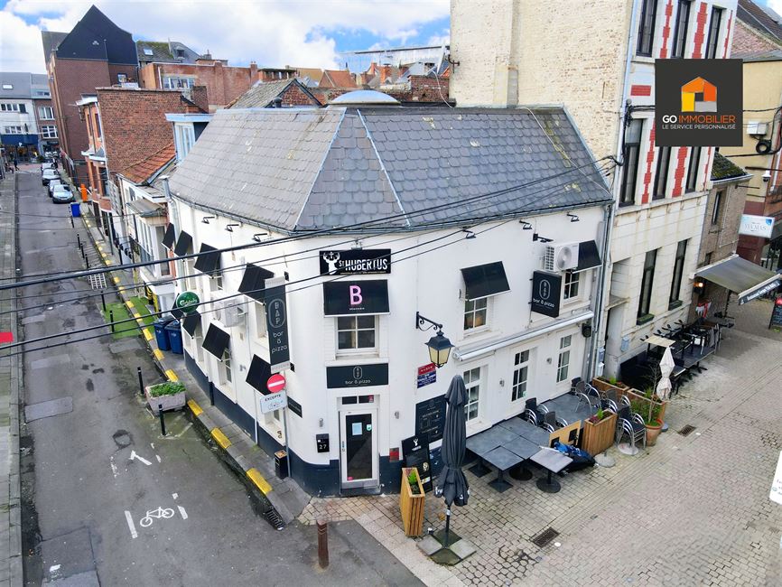 Immeuble commercial situé plein centre de Wavre!