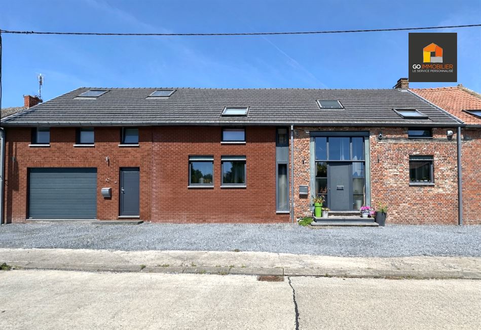 Fermette de caractère (4 chambres) rénovée en 2019 avec jardin et garage