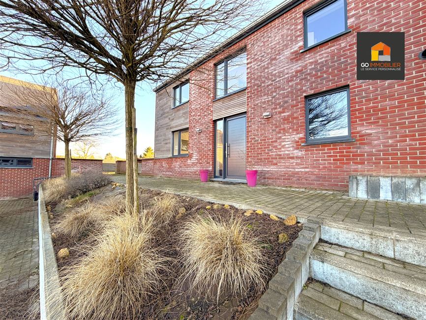 Ravissante maison de 2020 avec un beau jardin au cœur du BW !