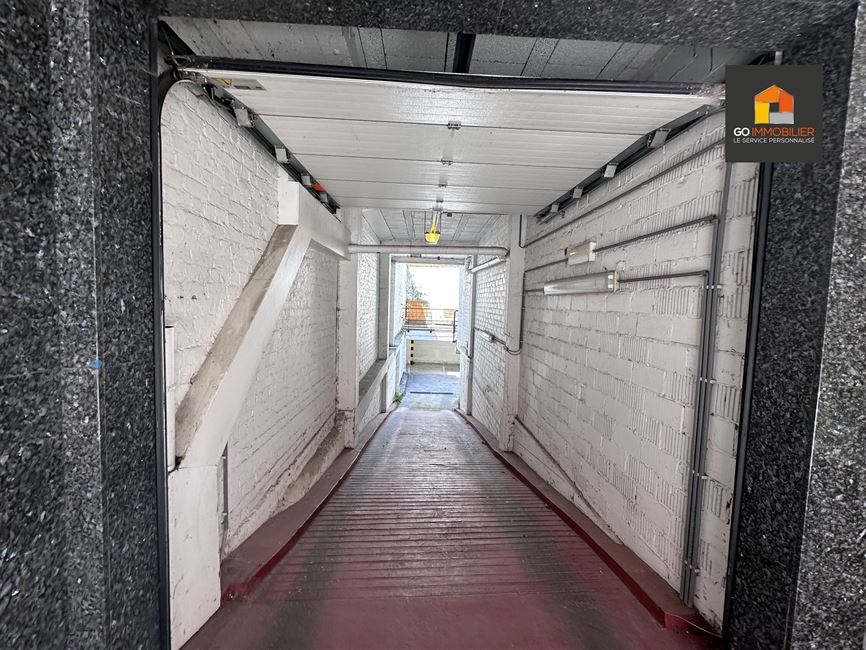 PLACE DE PARKING SÉCURISÉE À OTTIGNIES !  à 1340 OTTIGNIES - Réf. 13561