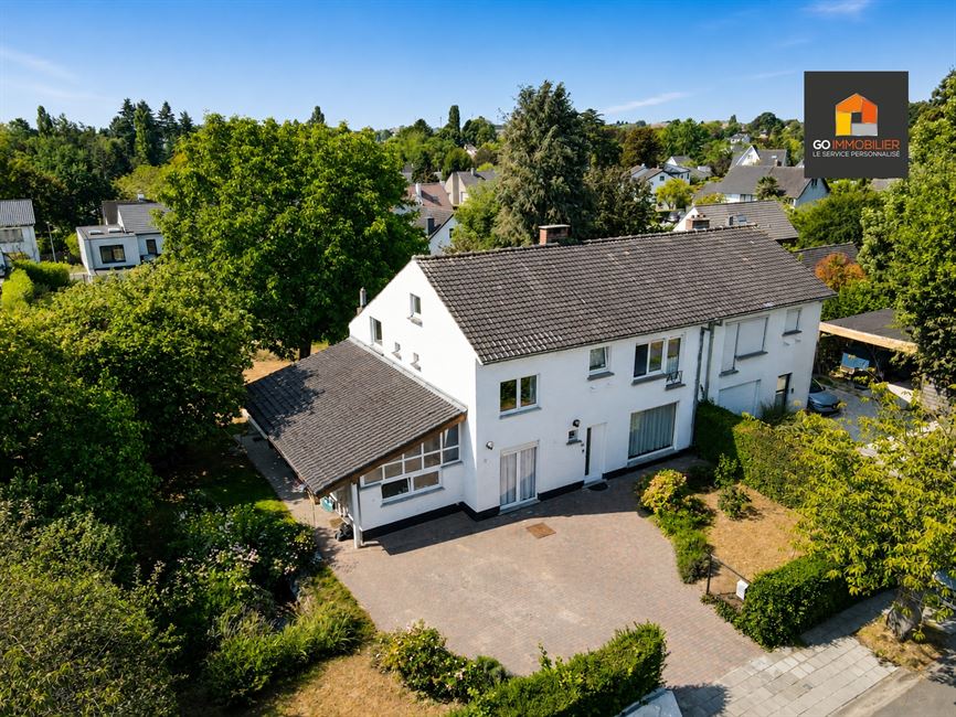 Maison familiale avec espace profession libérale