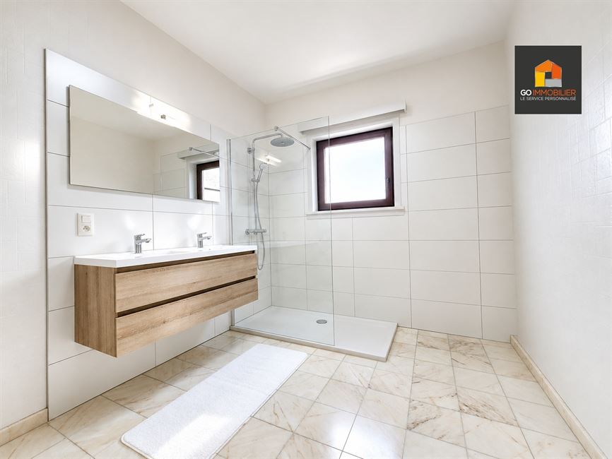 Centre de Wavre - Penthouse 2ch avec vue imprenable ! à 1300 WAVRE - Réf. 13581