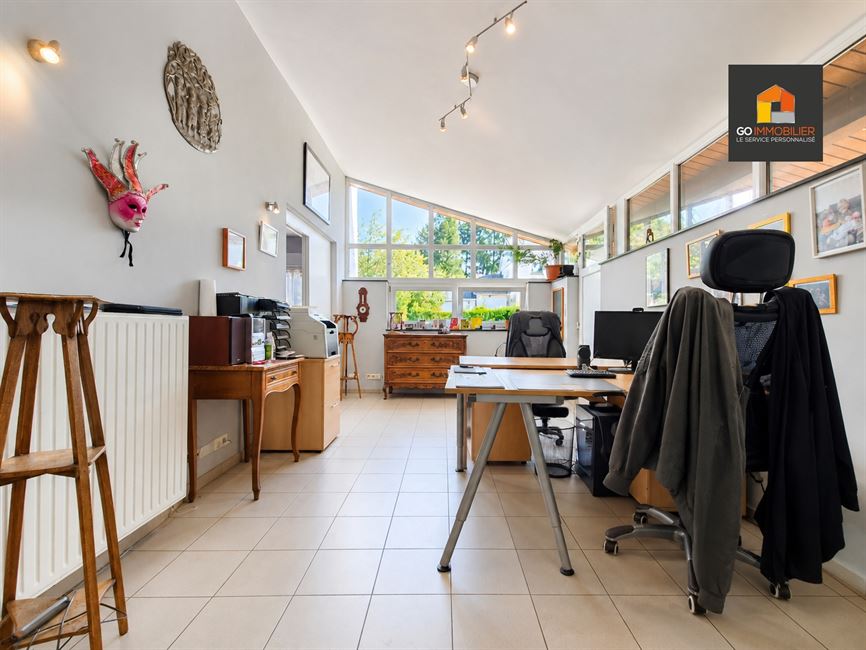 Maison familiale avec espace profession libérale à 1410 WATERLOO - Réf. 13582