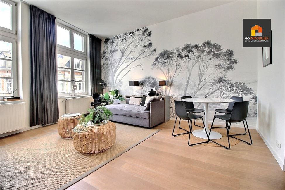 NAMUR HISTORIQUE – APPARTEMENT MEUBLÉ 2 CH. ± 73 M²