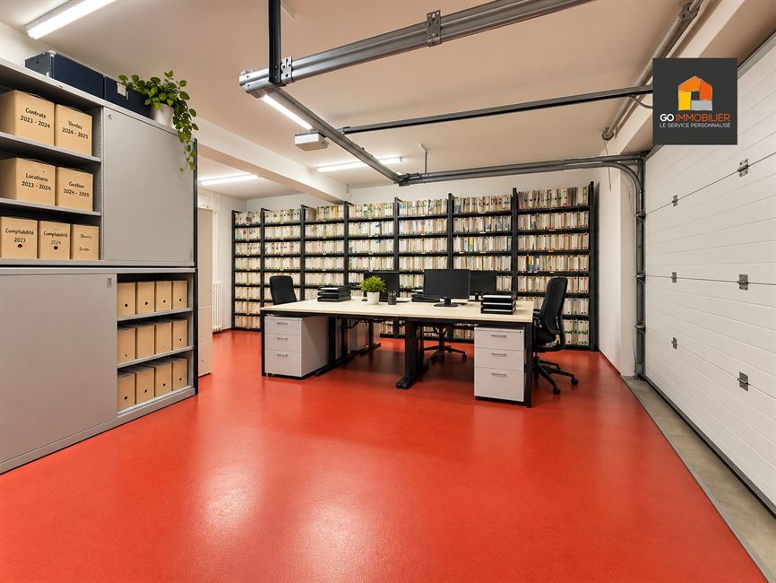 Superbe plateau de bureau au RDC + stockage à 5004 BOUGE - Réf. 13598